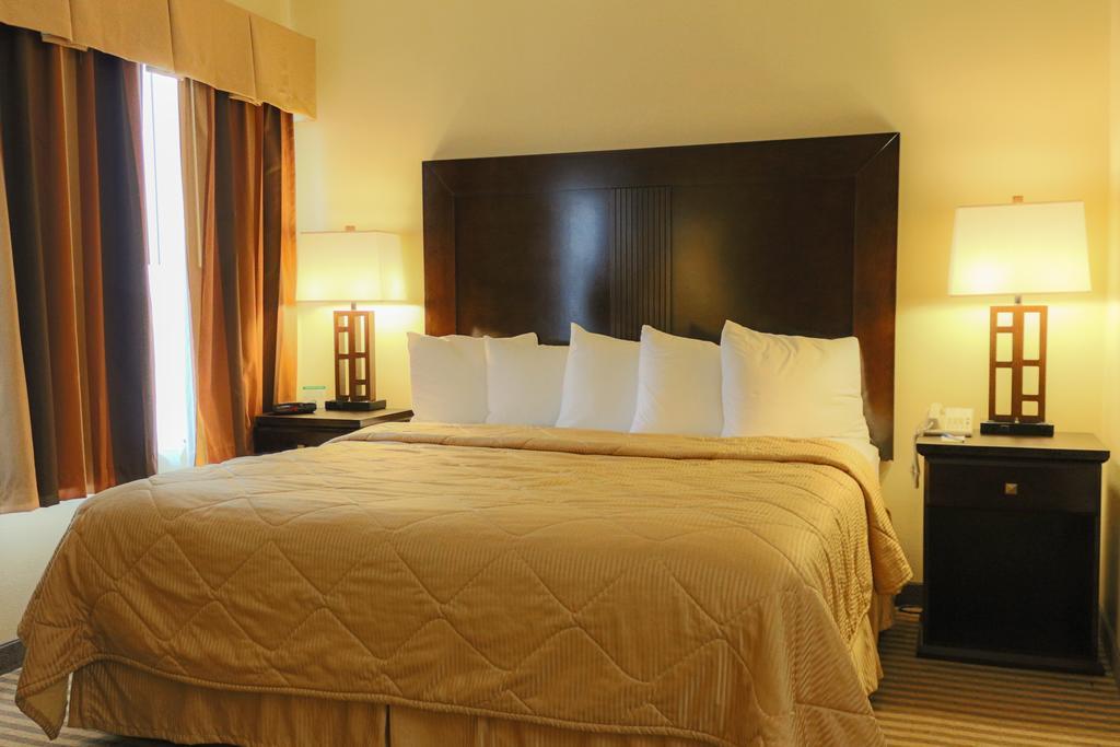 Frontier Hotel Х'юстон Номер фото